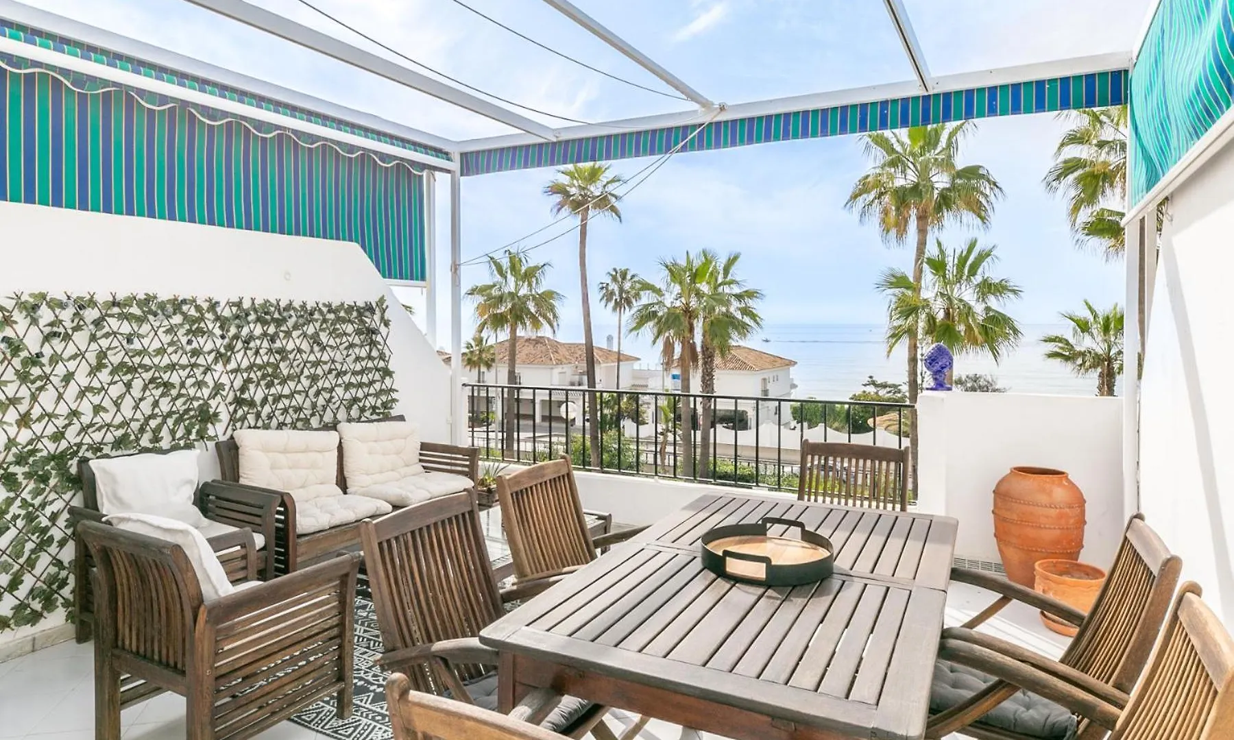 Апартаменты Seabreeze Escape Михас-Коста